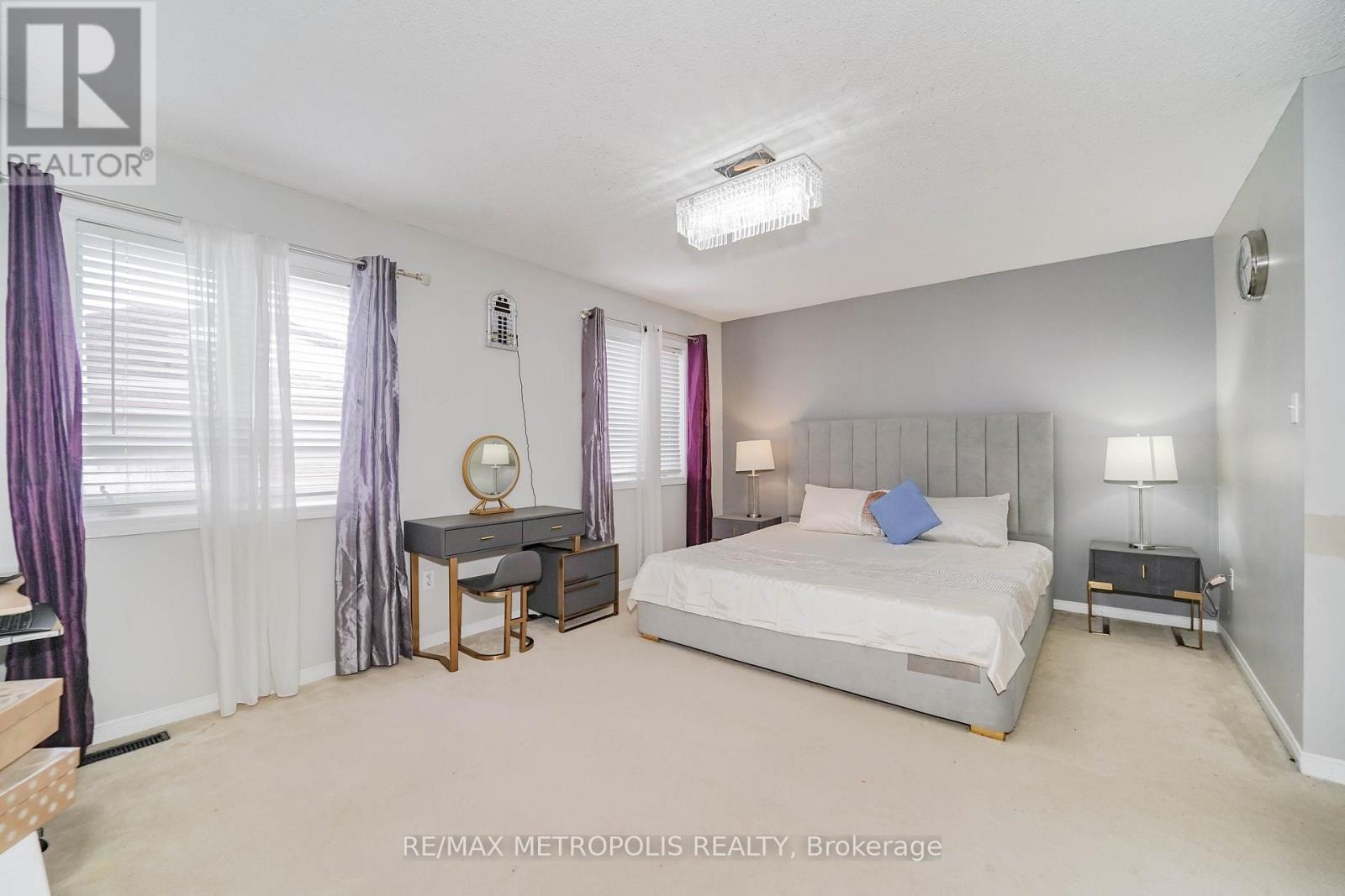 30 Todmorden Drive, Brampton, Ontario  L7A 1M6 - Photo 33 - W12811538