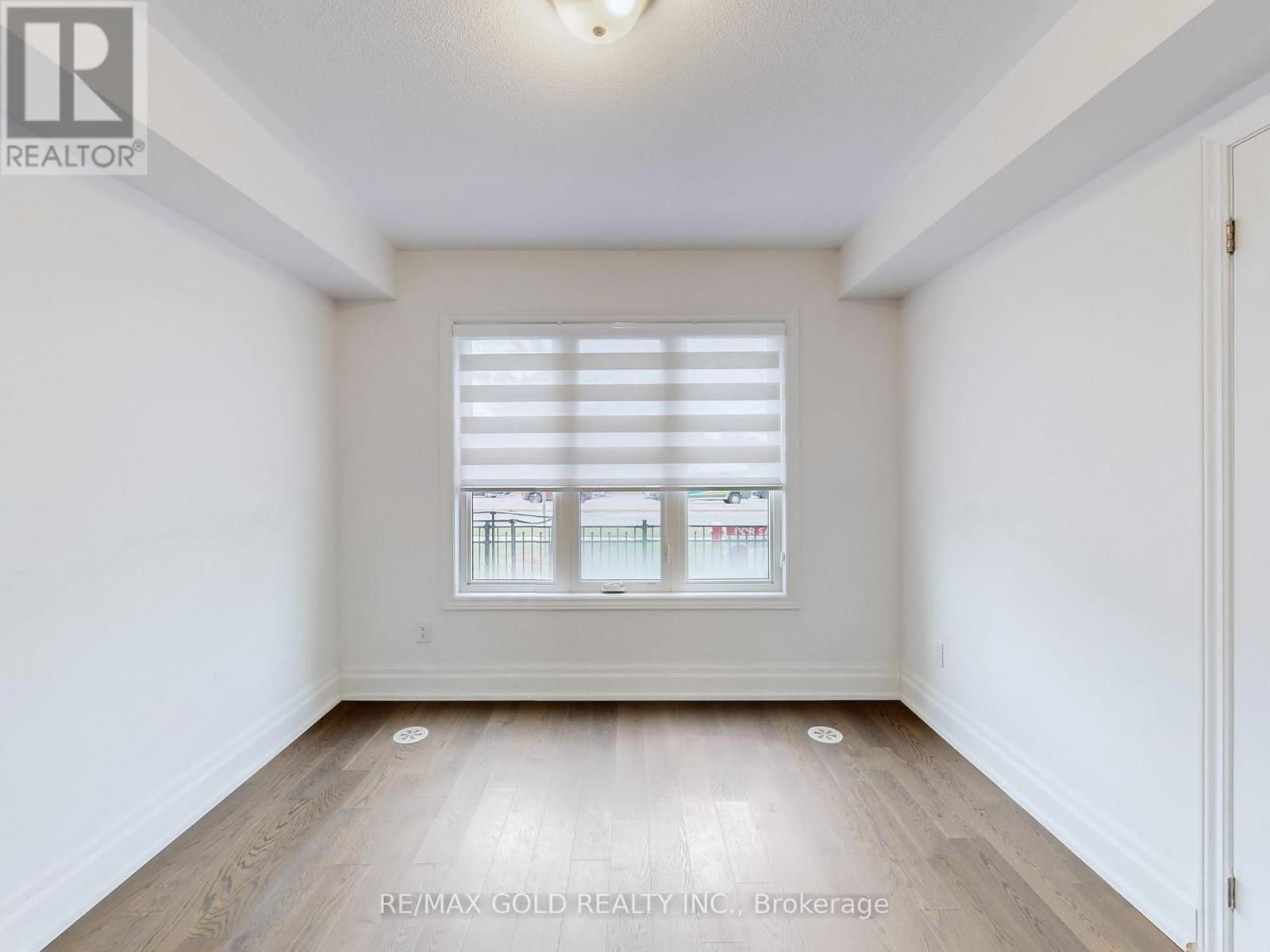 21 Gemma Place, Brampton, Ontario  L6Z 0J5 - Photo 25 - W12811546