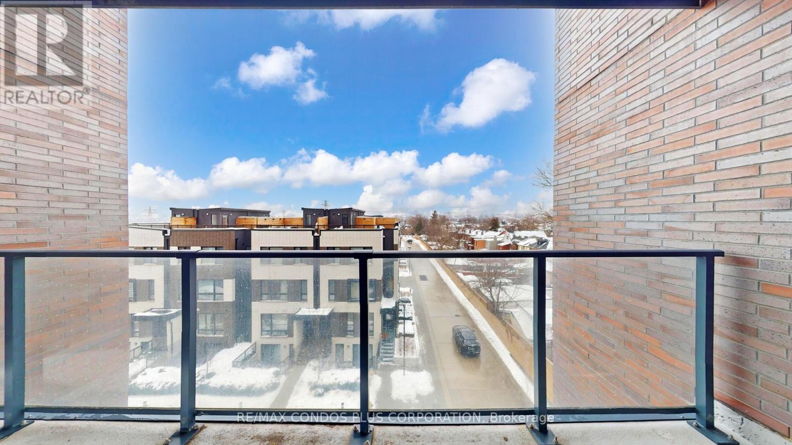 402 - 1808 St Clair Avenue W, Toronto, Ontario  M6N 0C1 - Photo 24 - W12811564