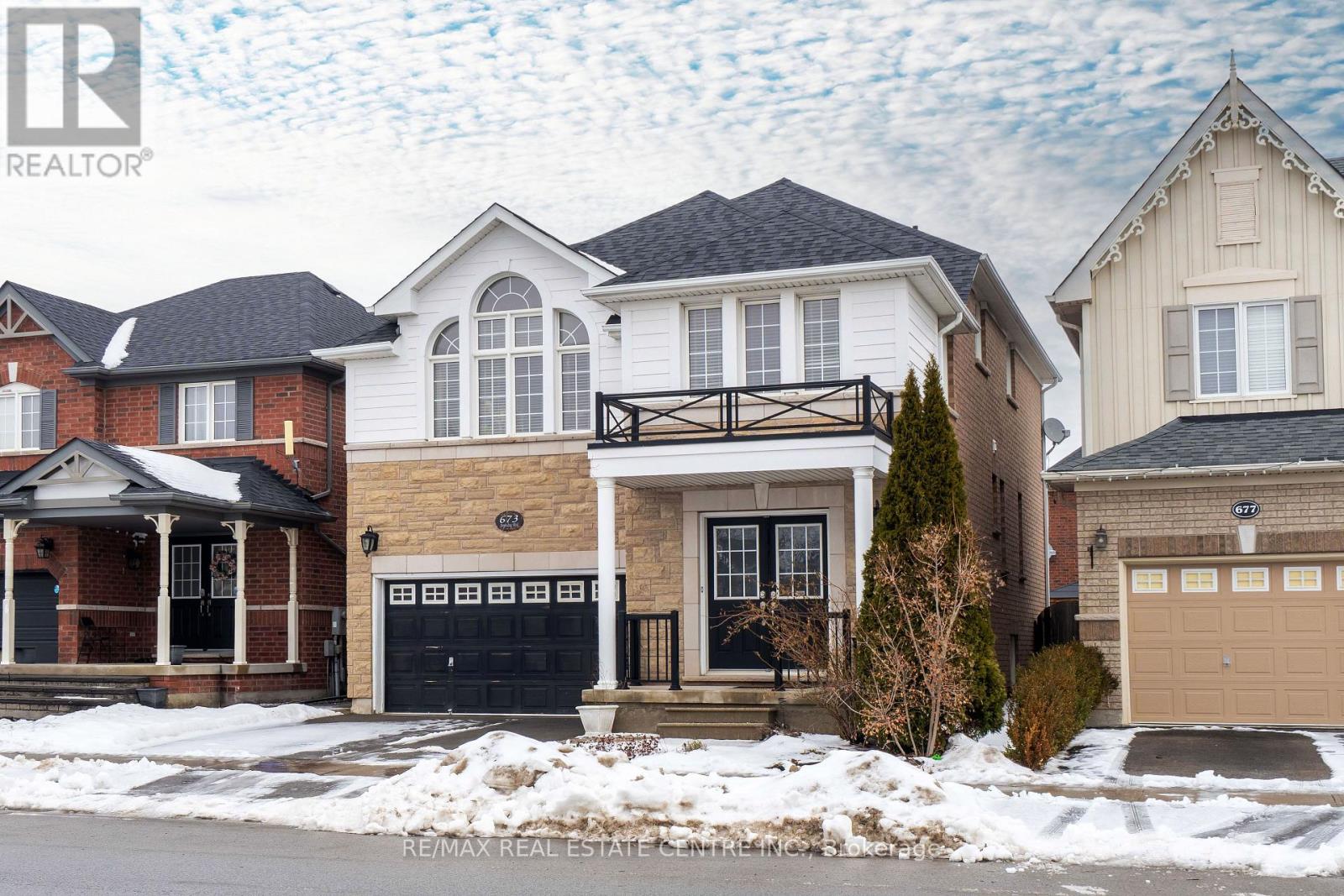 673 Armstrong Boulevard, Milton, Ontario  L9T 0H4 - Photo 3 - W12811592