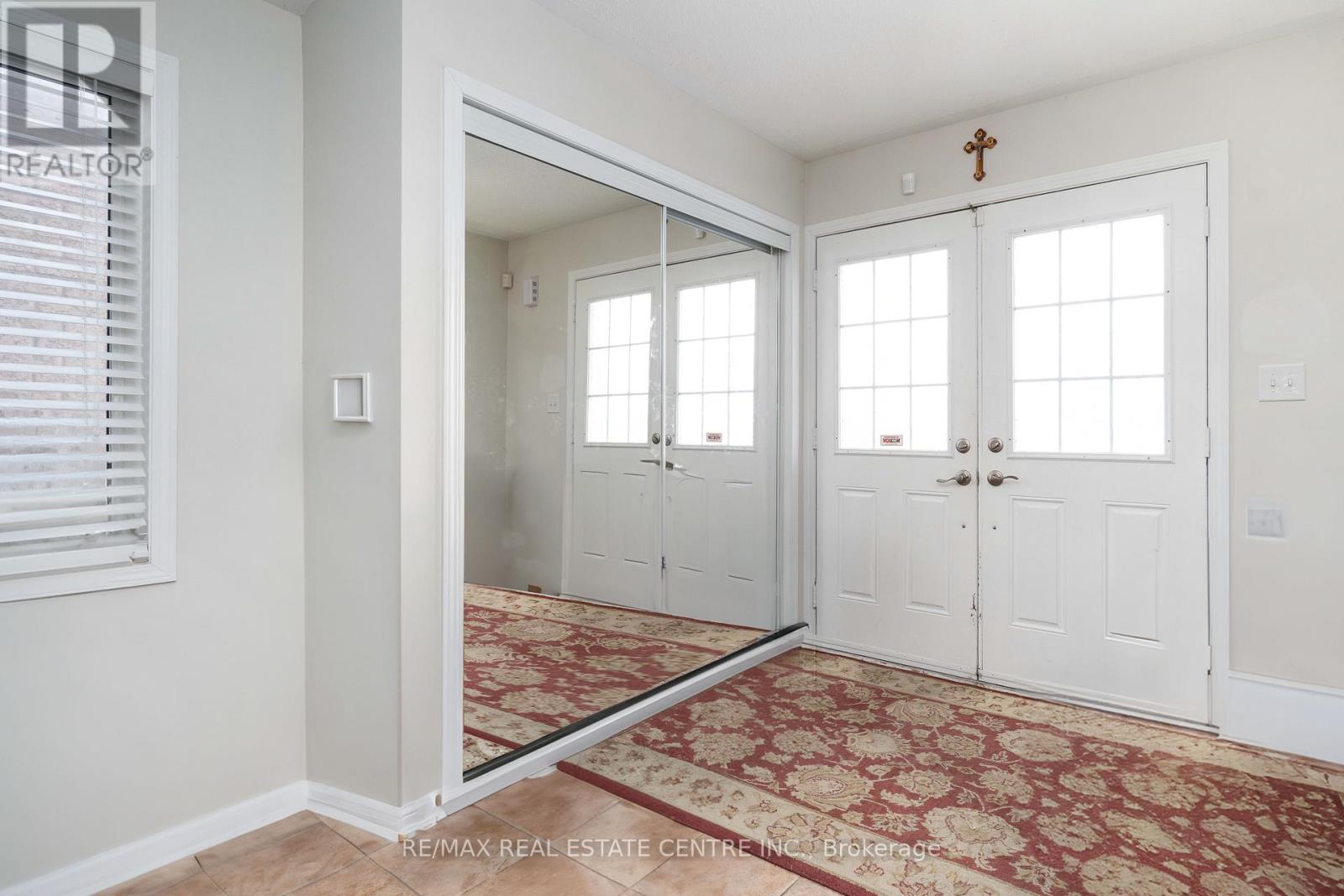 673 Armstrong Boulevard, Milton, Ontario  L9T 0H4 - Photo 5 - W12811592