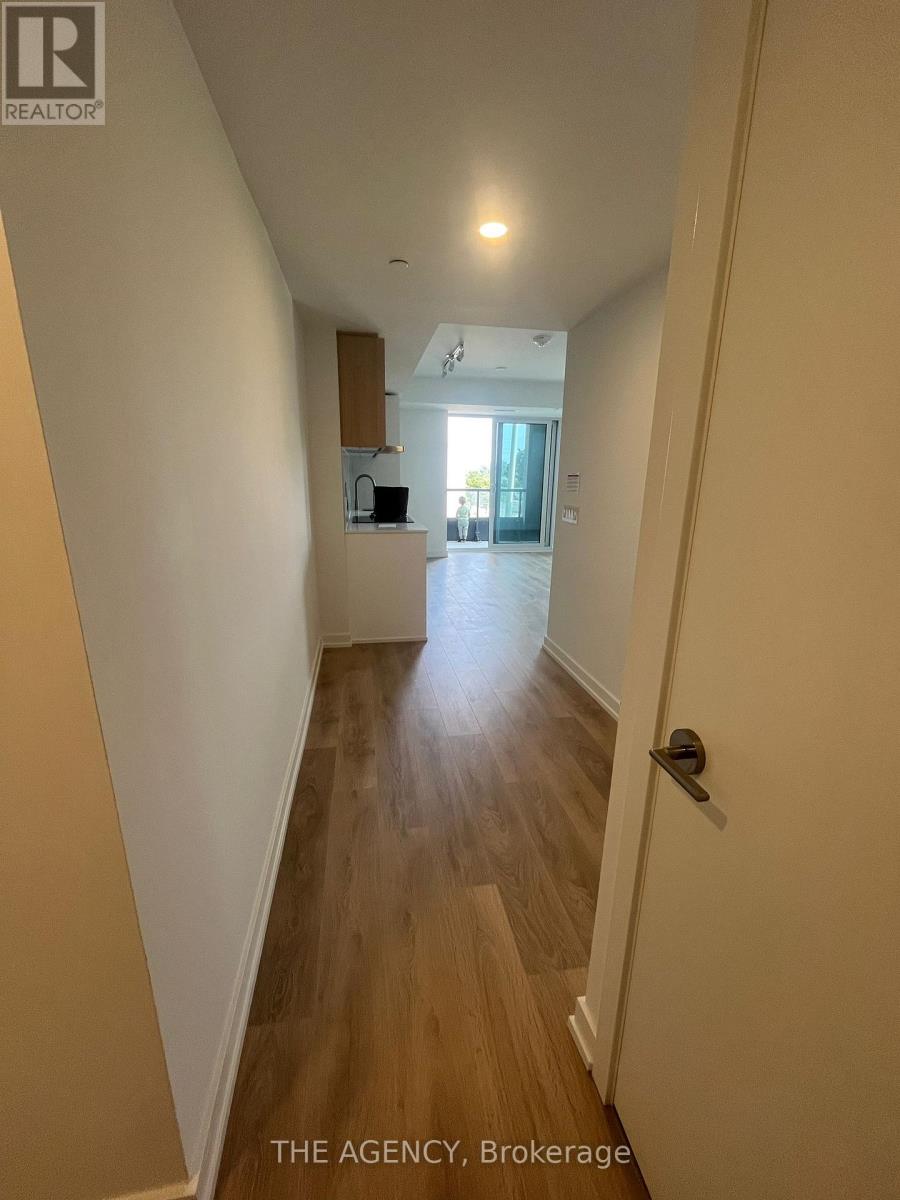 215 - 1100 Sheppard Avenue W, Toronto, Ontario  M3J 0H1 - Photo 4 - W12811604