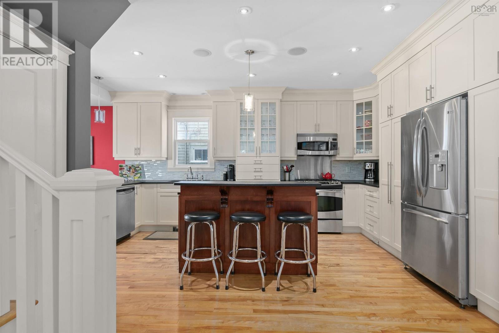 1588 Chestnut Street, Halifax, Nova Scotia  B3H 3T2 - Photo 6 - 202603226