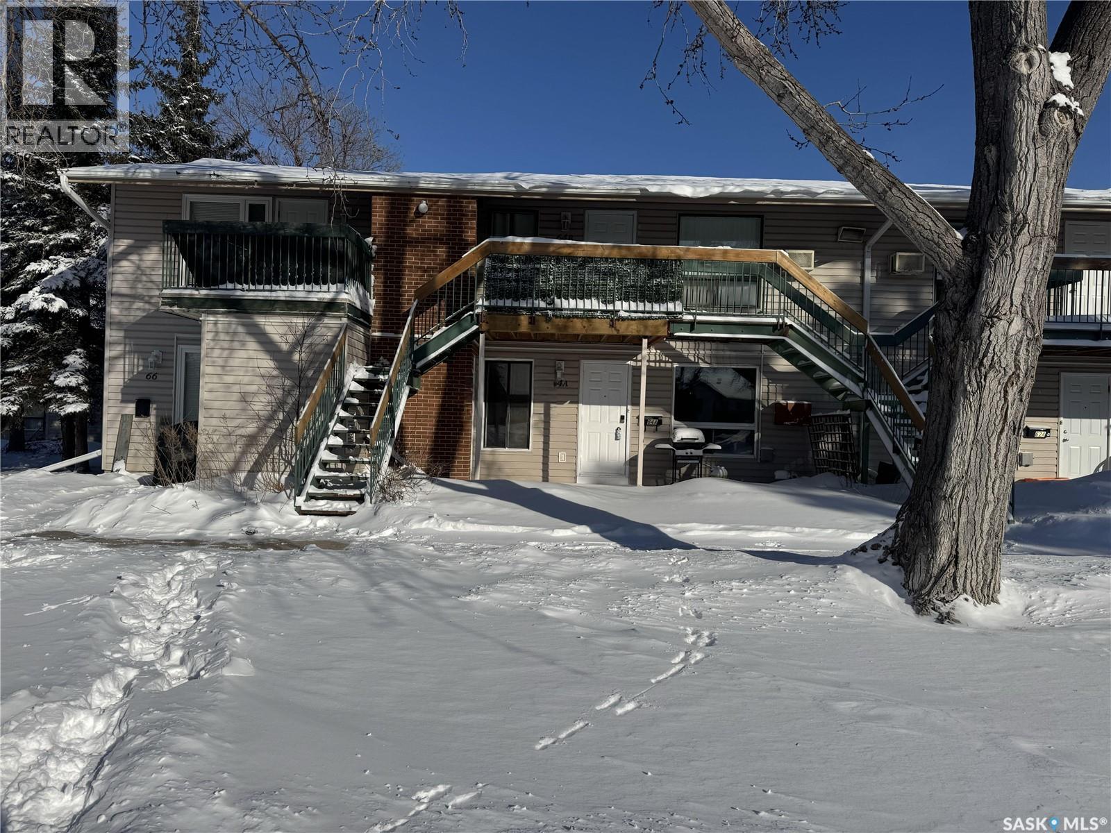 B 64 Nollet Avenue, Regina, Saskatchewan  S4T 7P9 - Photo 1 - SK029010