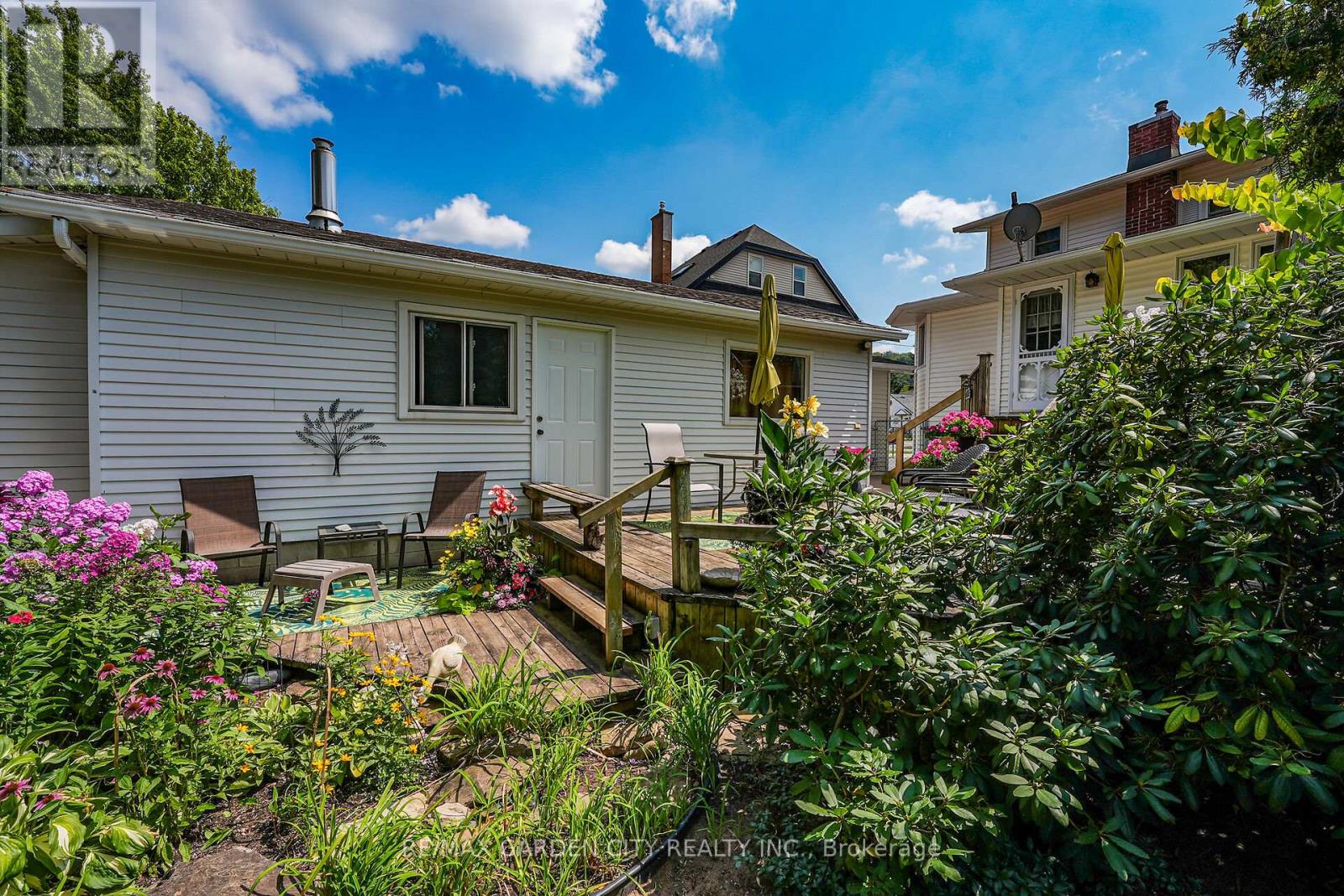 110 Livingston Avenue, Grimsby, Ontario  L3M 1L6 - Photo 29 - X12811312