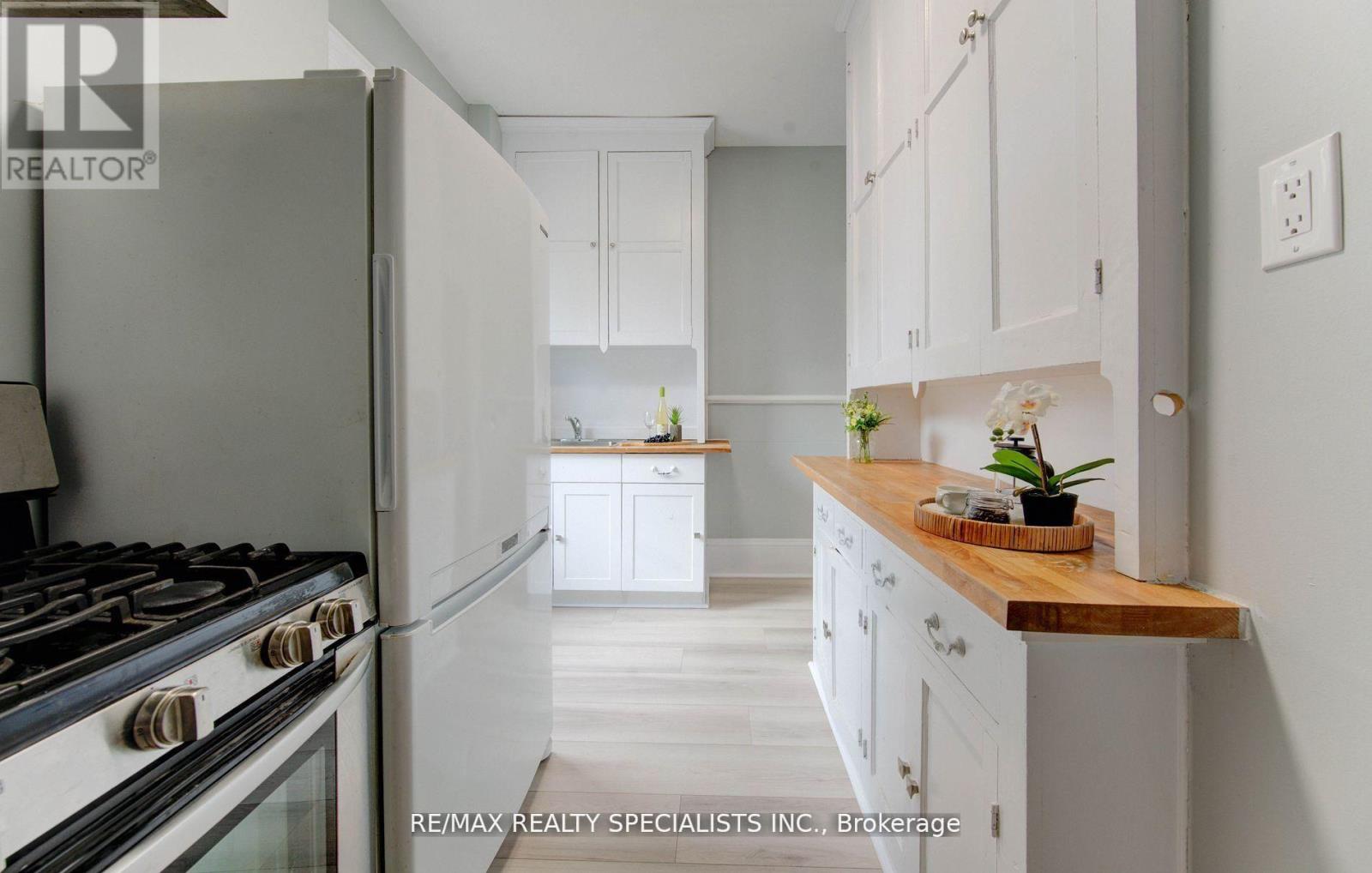 22 Cathay Street, Cambridge, Ontario  N1R 4V2 - Photo 35 - X12811378