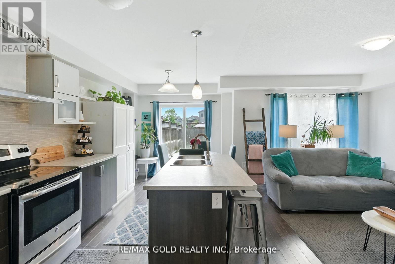 8541 Nightshade Street, Niagara Falls, Ontario  L2H 0K9 - Photo 5 - X12811392