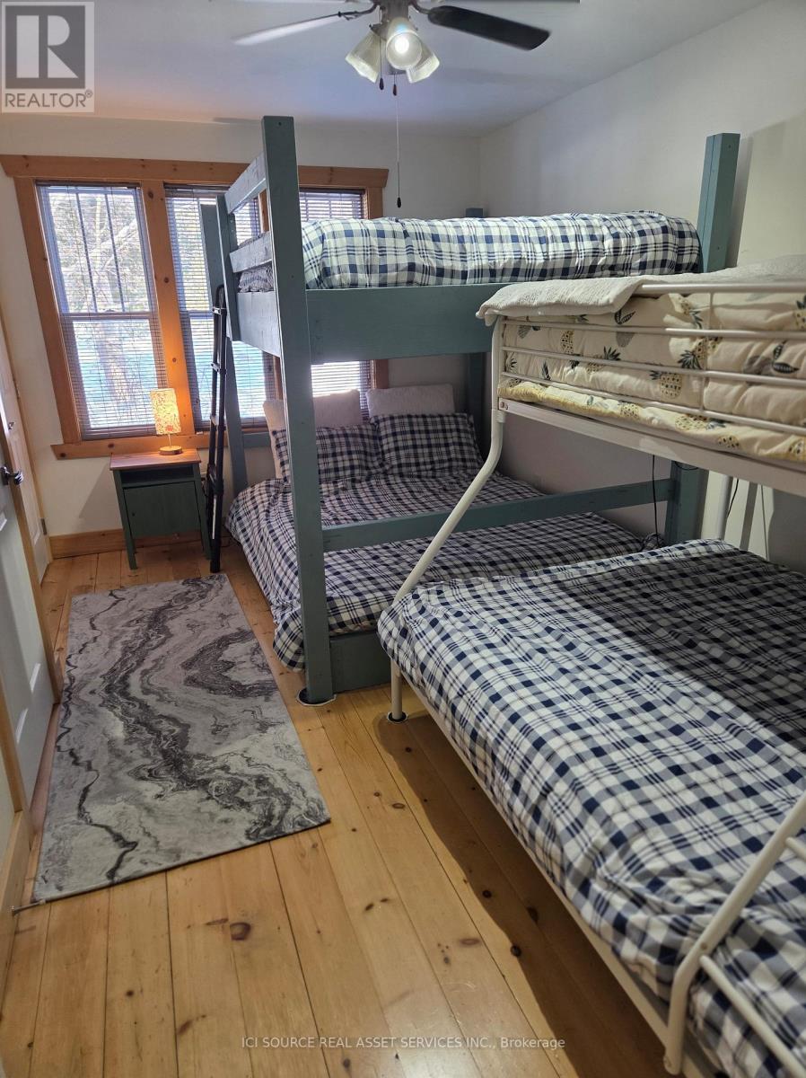 48 Head Street, Northern Bruce Peninsula, Ontario  N0H 2R0 - Photo 16 - X12811476