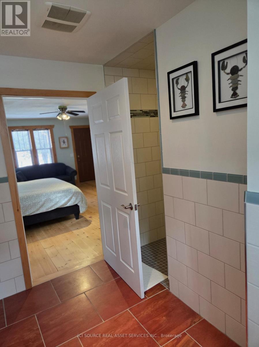 48 Head Street, Northern Bruce Peninsula, Ontario  N0H 2R0 - Photo 23 - X12811476