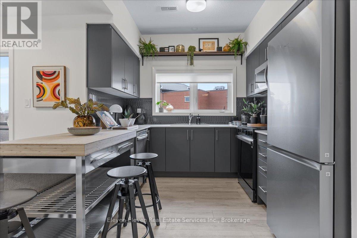 18 - 42 Lowes Road, Guelph, Ontario  N1G 0H2 - Photo 4 - X12811492