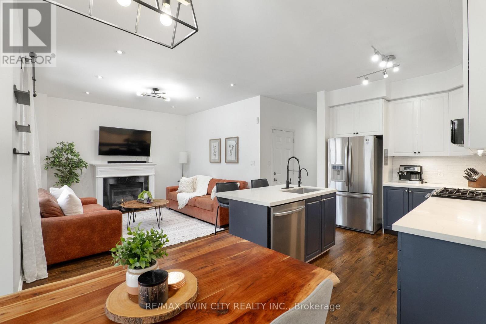 107 Norwich Road, Woolwich, Ontario  N0B 1M0 - Photo 10 - X12811586