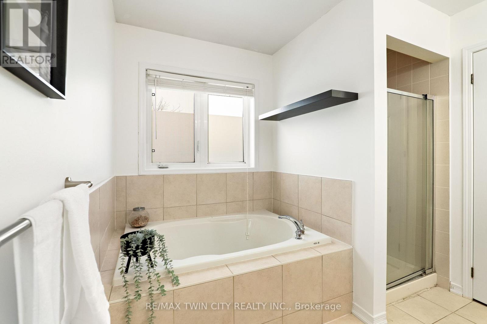 107 Norwich Road, Woolwich, Ontario  N0B 1M0 - Photo 37 - X12811586