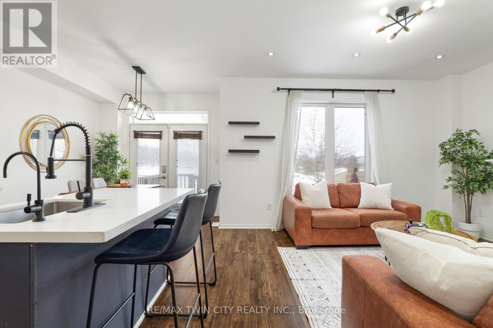 107 Norwich Road, Woolwich, Ontario  N0B 1M0 - Photo 8 - X12811586