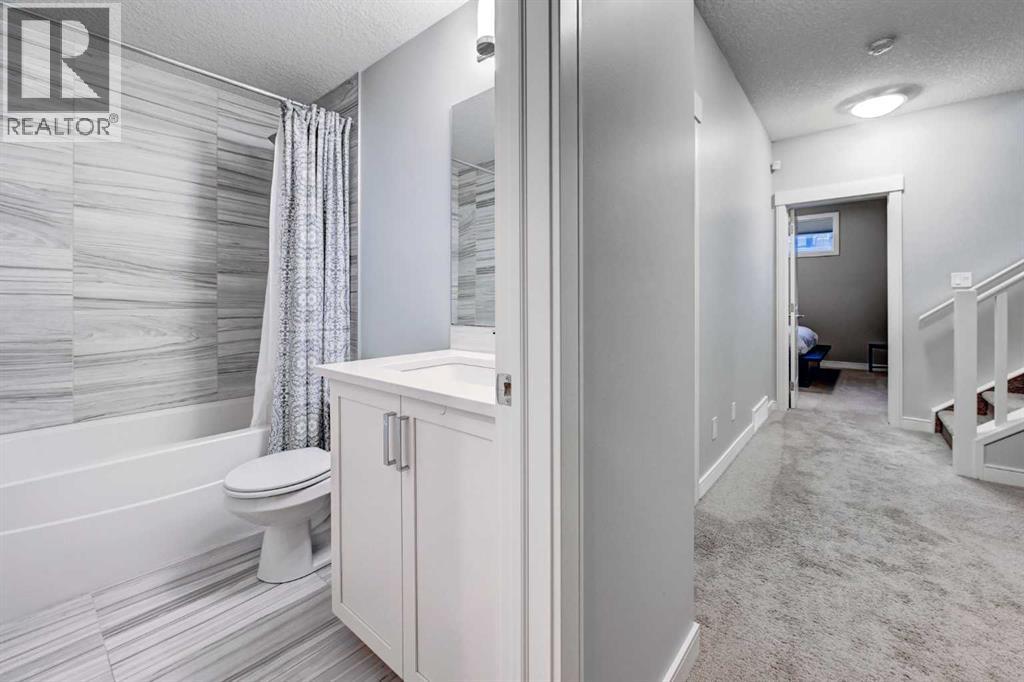 2636 31 Street Sw, Calgary, Alberta  T3E 2N7 - Photo 22 - A2287648