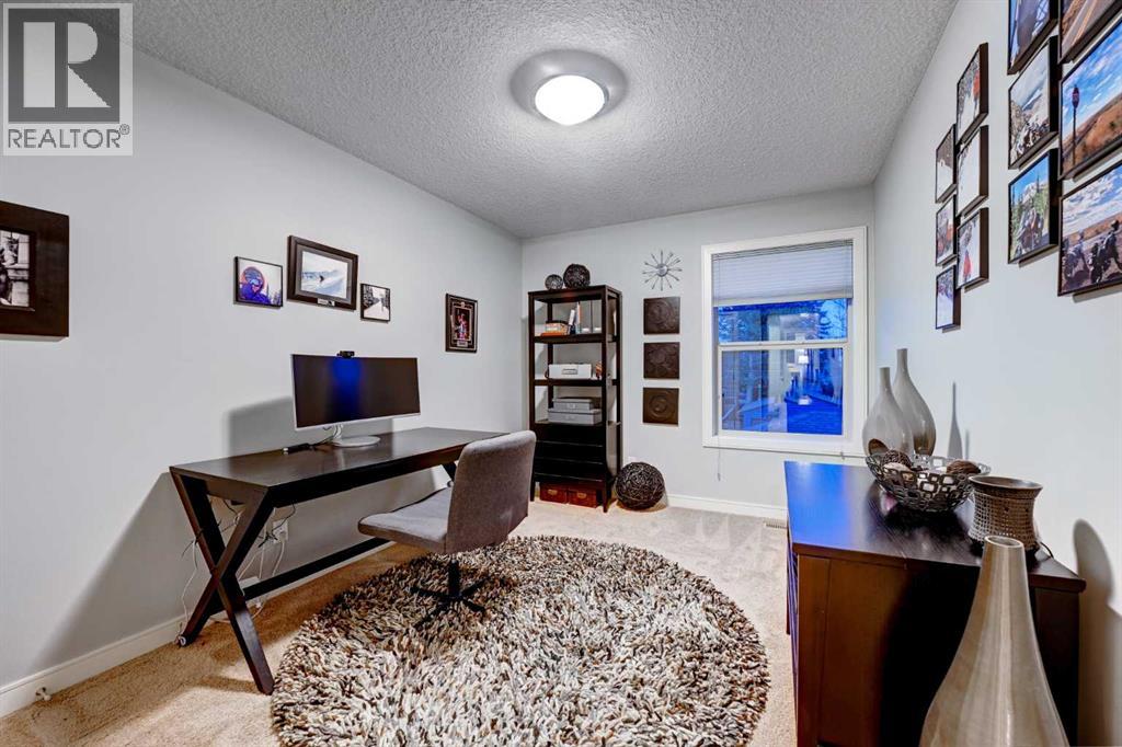 2636 31 Street Sw, Calgary, Alberta  T3E 2N7 - Photo 18 - A2287648