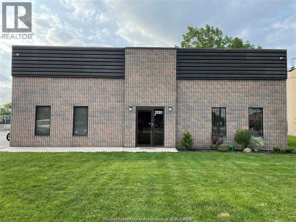 MLS# 26003762: 2220 Olympia DRIVE Unit# 4 & 5, Oldcastle, Canada