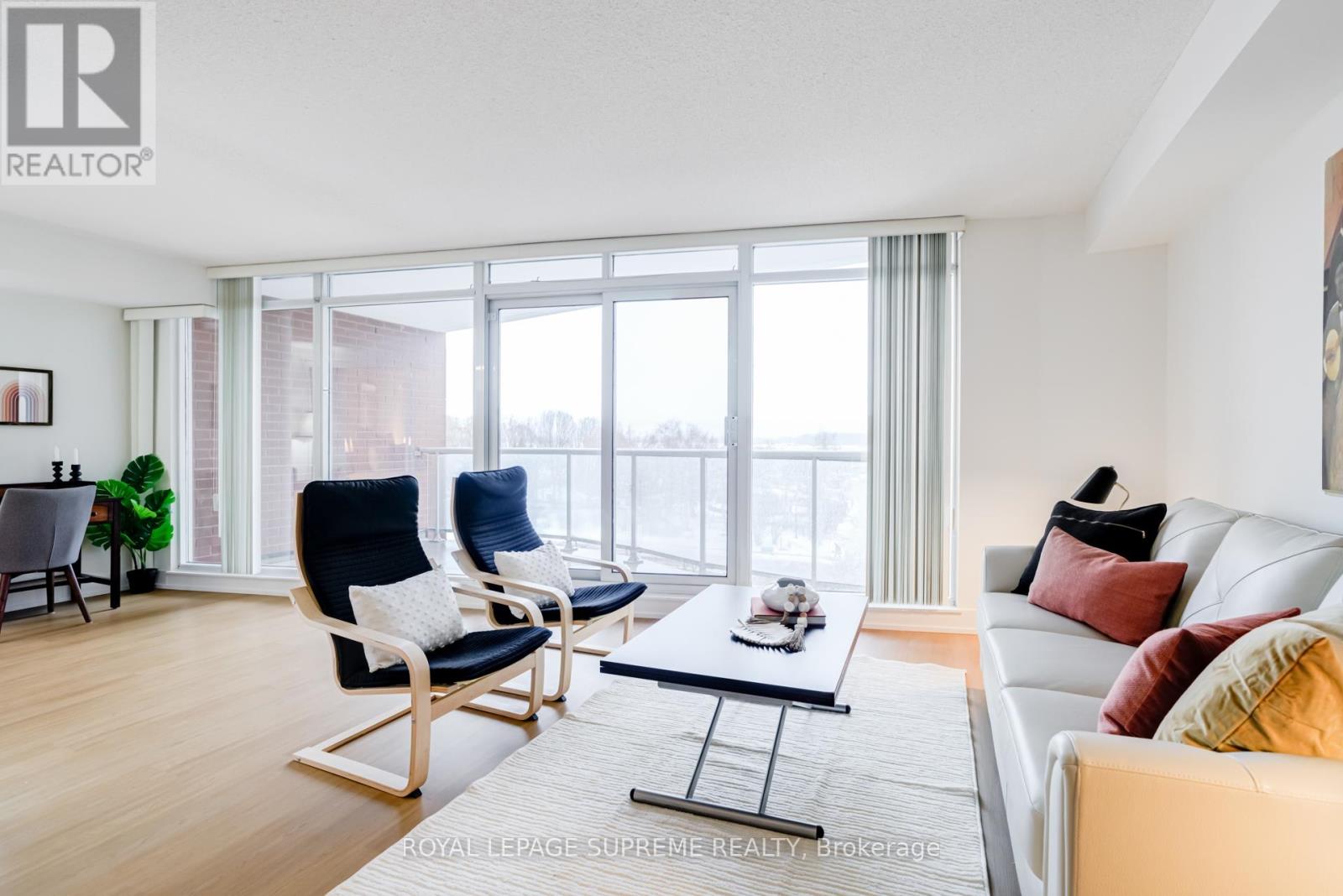 512 - 550 Queens Quay W, Toronto, Ontario  M5V 3M8 - Photo 15 - C12800370