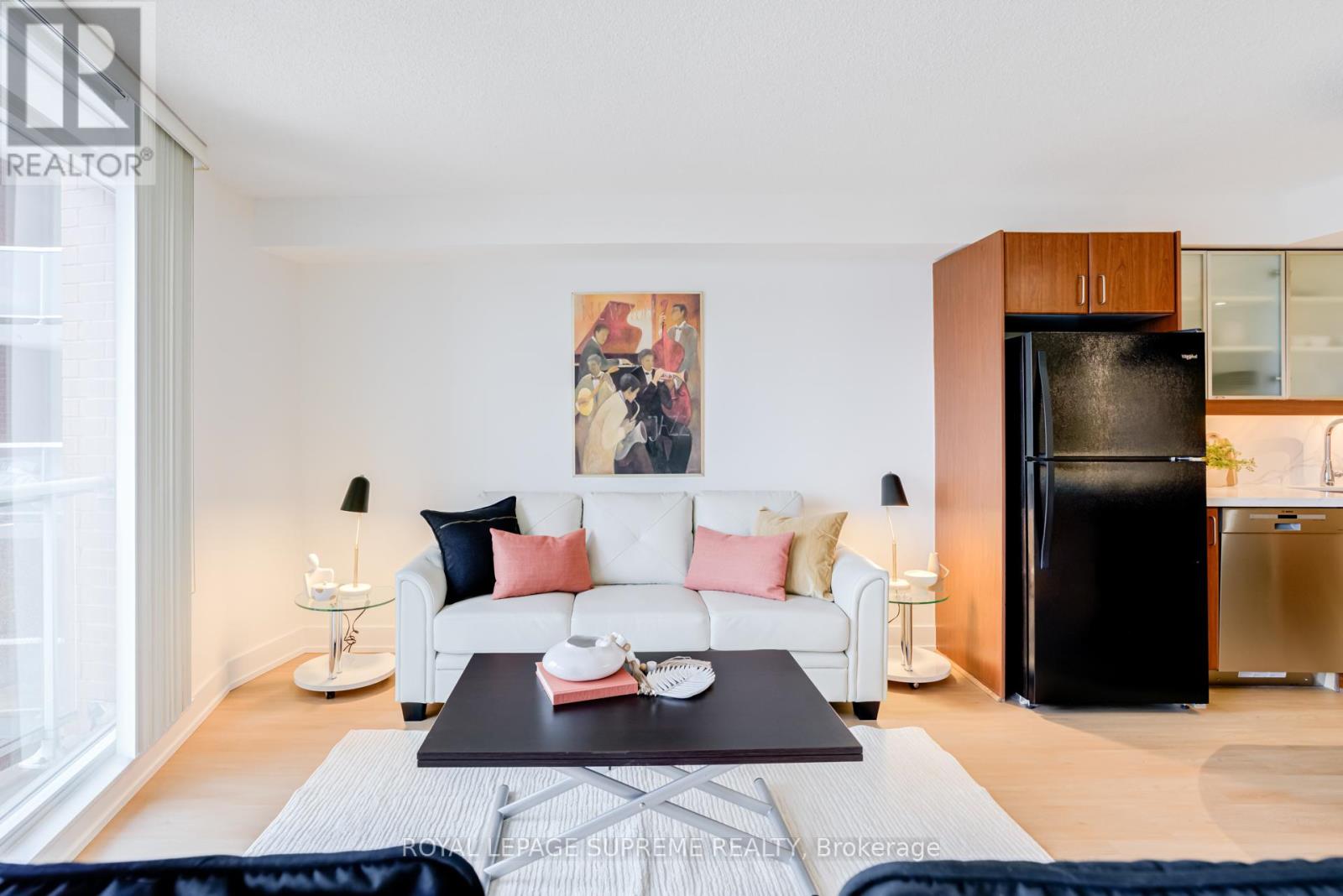 512 - 550 Queens Quay W, Toronto, Ontario  M5V 3M8 - Photo 17 - C12800370