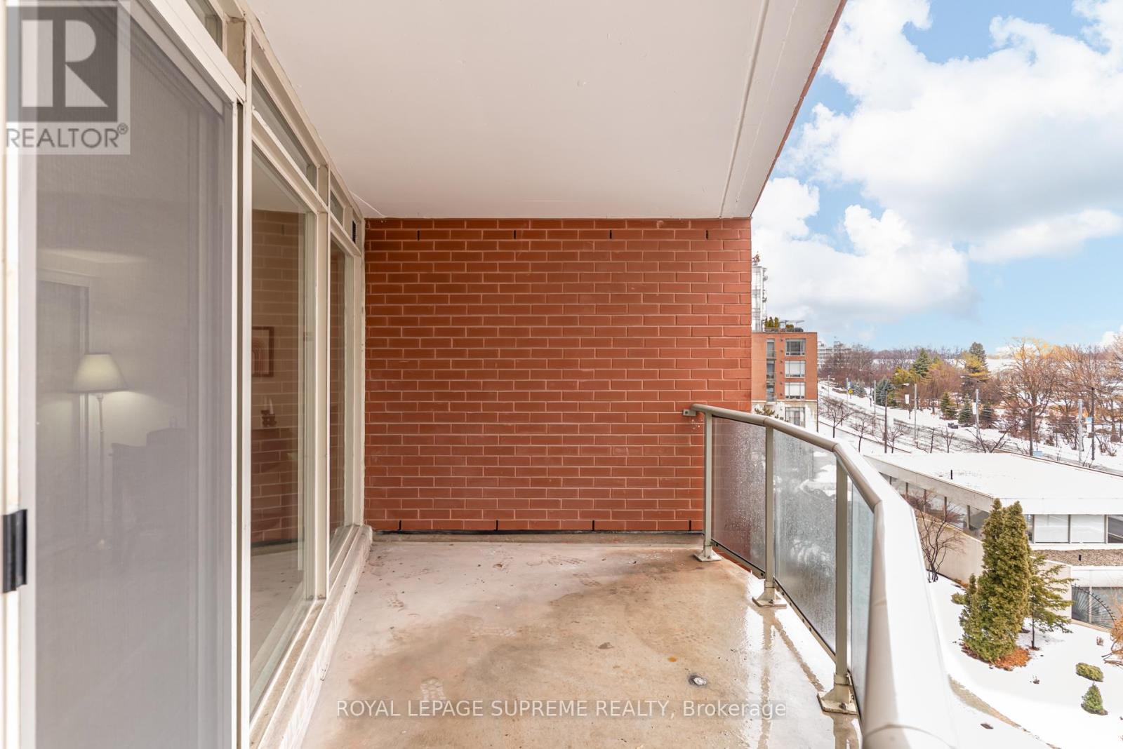 512 - 550 Queens Quay W, Toronto, Ontario  M5V 3M8 - Photo 32 - C12800370