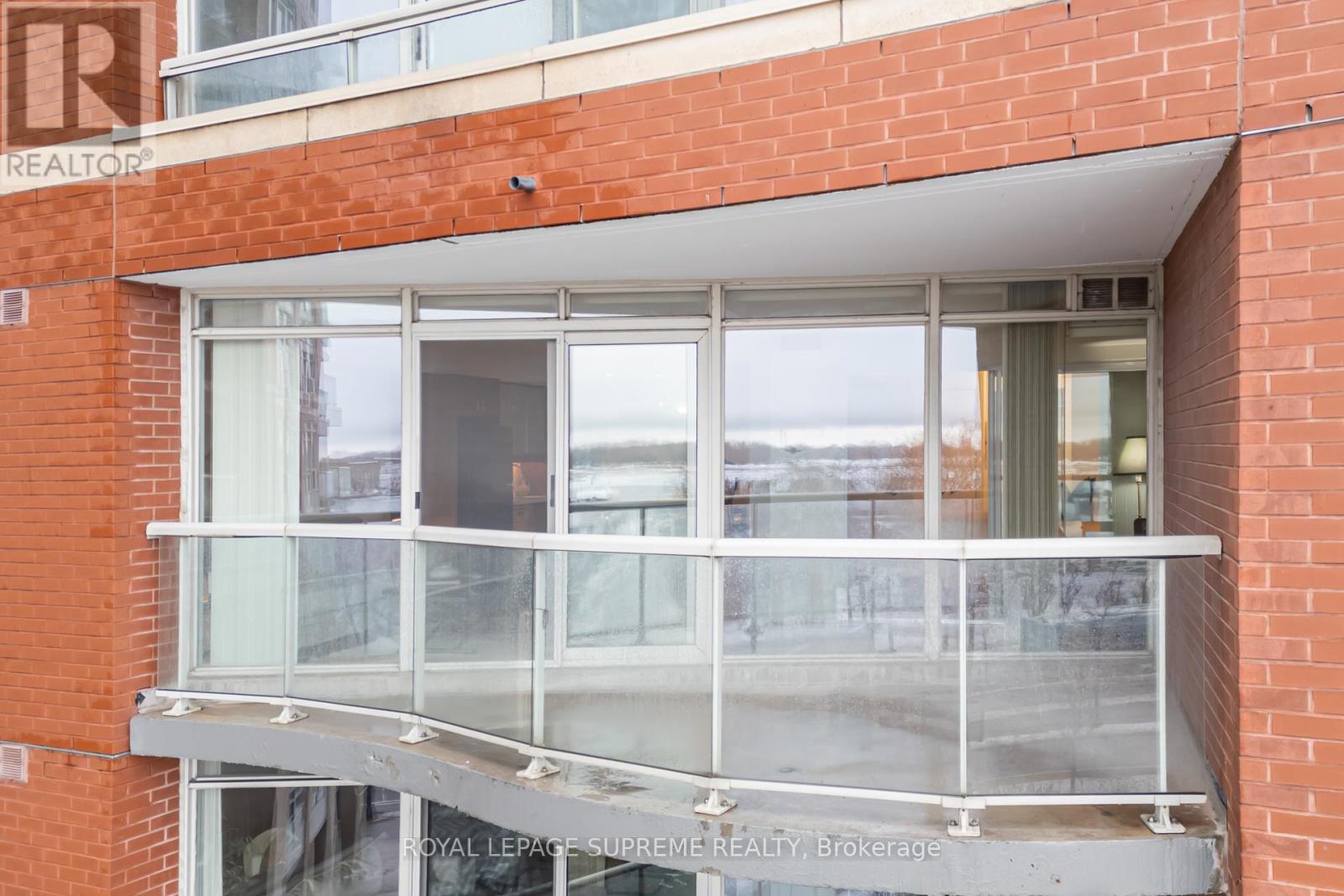 512 - 550 Queens Quay W, Toronto, Ontario  M5V 3M8 - Photo 35 - C12800370