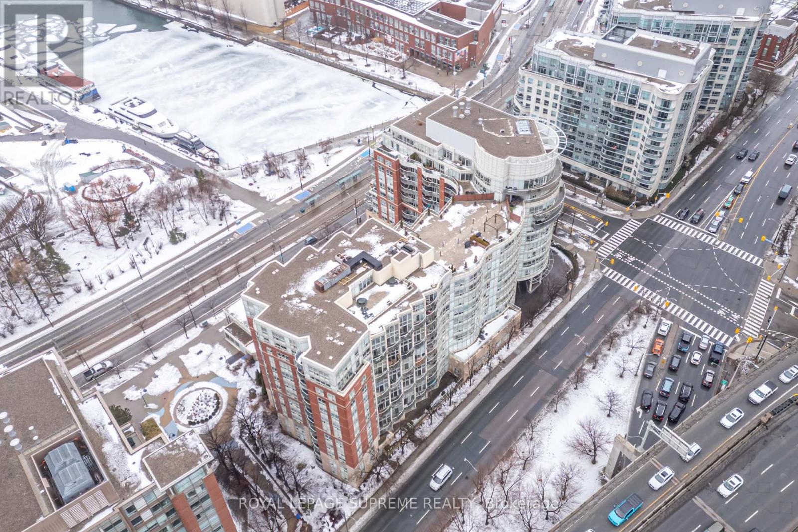 512 - 550 Queens Quay W, Toronto, Ontario  M5V 3M8 - Photo 47 - C12800370