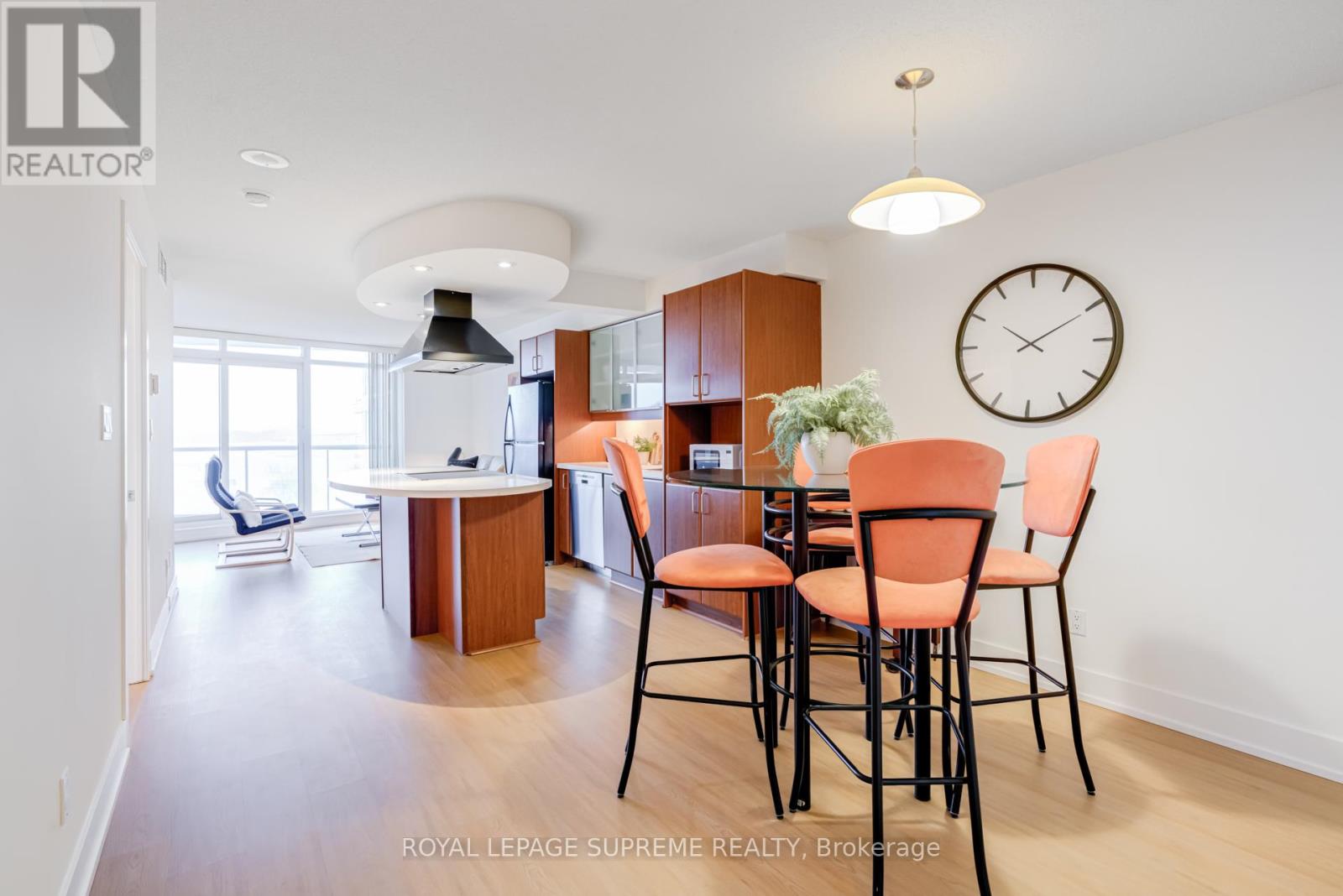 512 - 550 Queens Quay W, Toronto, Ontario  M5V 3M8 - Photo 6 - C12800370