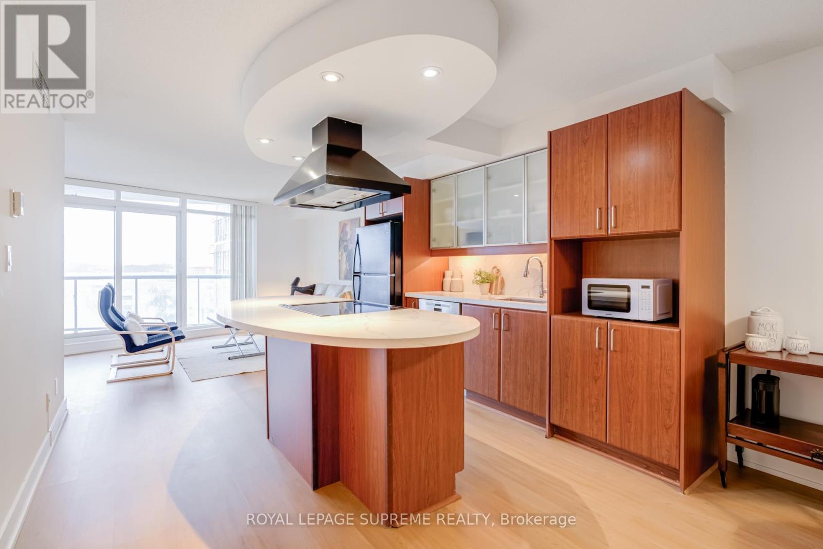 512 - 550 Queens Quay W, Toronto, Ontario  M5V 3M8 - Photo 9 - C12800370