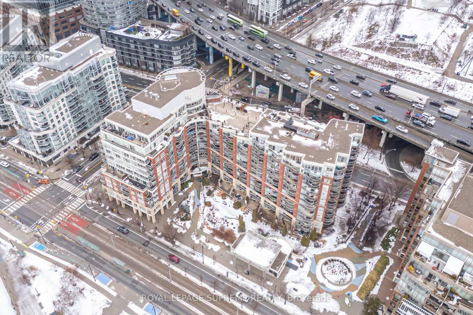 512 - 550 Queens Quay W, Toronto, Ontario  M5V 3M8 - Photo 48 - C12800370