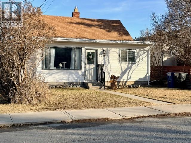 320 2nd Avenue S, Cranbrook, British Columbia  V1C 2B1 - Photo 3 - 10375156