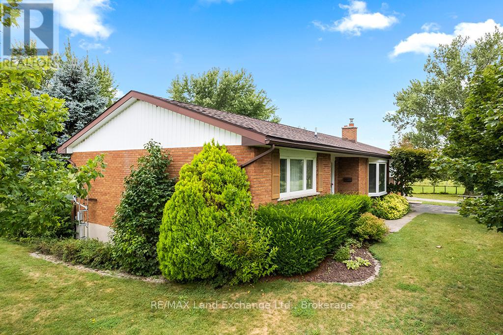 774 Bruce 23 Road, Kincardine, Ontario  N0G 2T0 - Photo 9 - X12811720