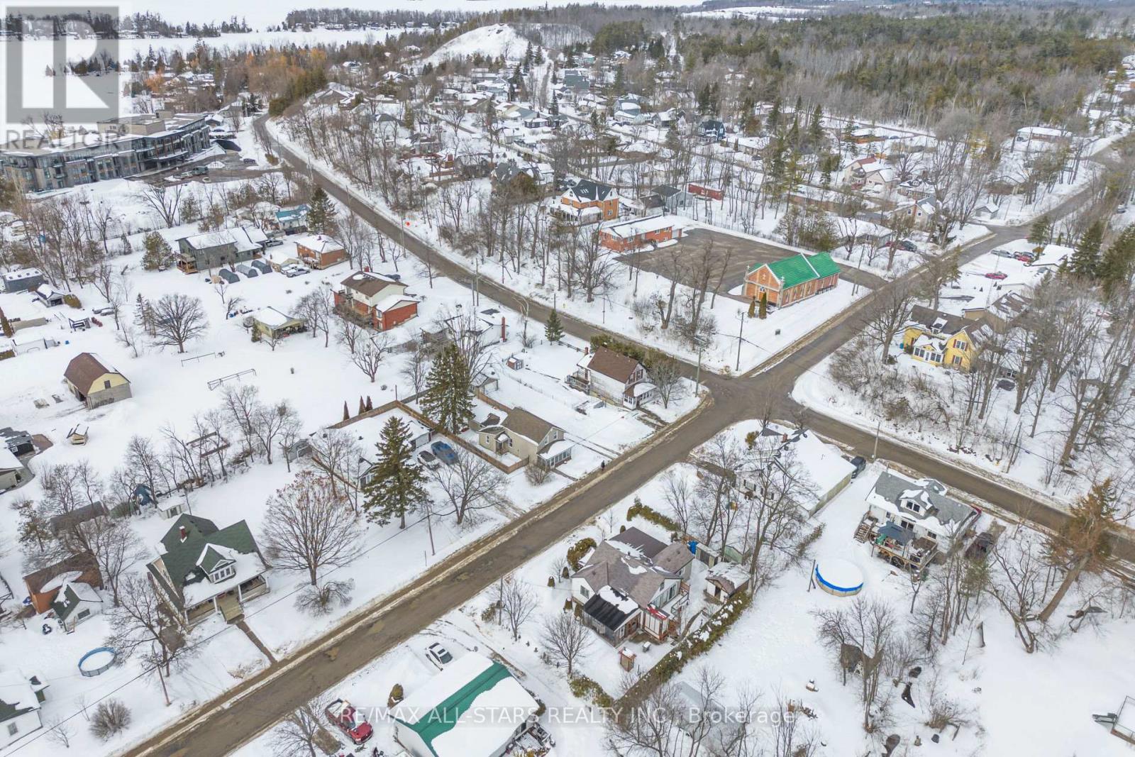 33 John Street, Kawartha Lakes (Fenelon Falls), Ontario  K0M 1N0 - Photo 44 - X12811634