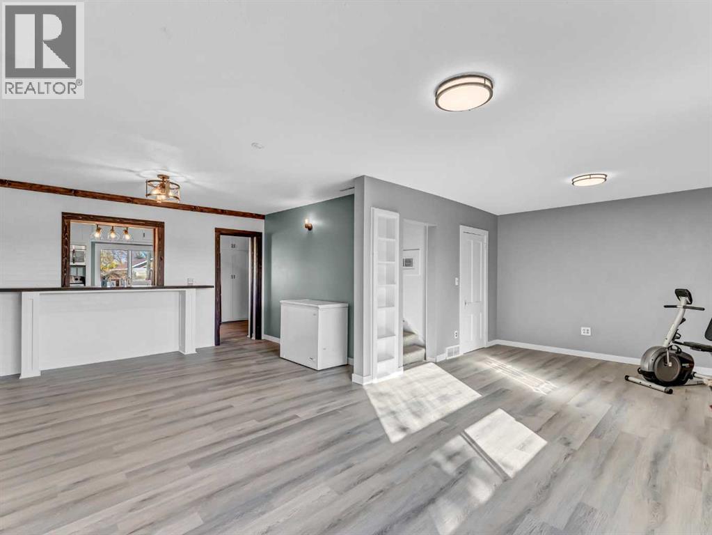 80 Pacific Avenue, Irvine, Alberta  T0J 1V0 - Photo 8 - A2277392