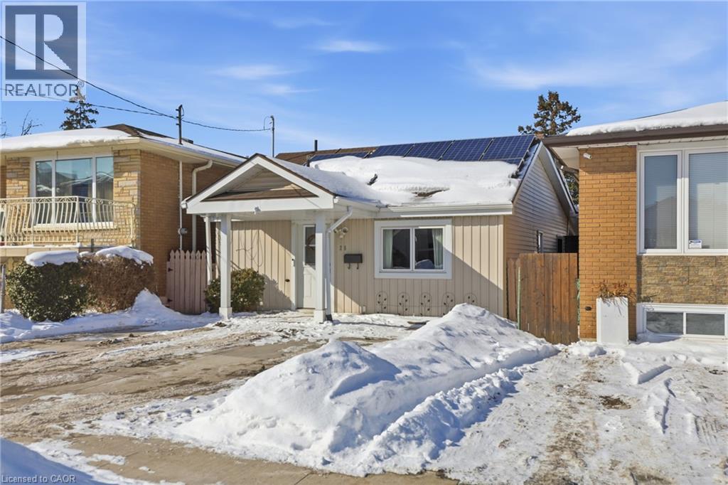 25 Delena Avenue N, Hamilton, Ontario  L8H 6B5 - Photo 4 - 40801394