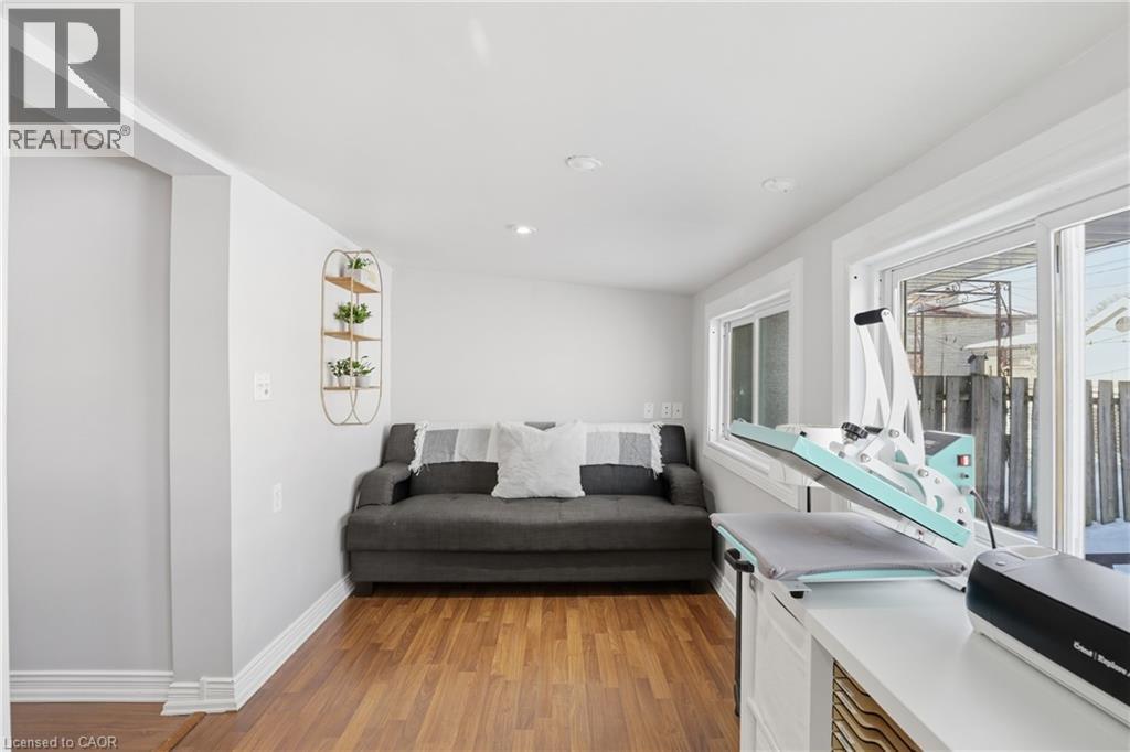 25 Delena Avenue N, Hamilton, Ontario  L8H 6B5 - Photo 30 - 40801394