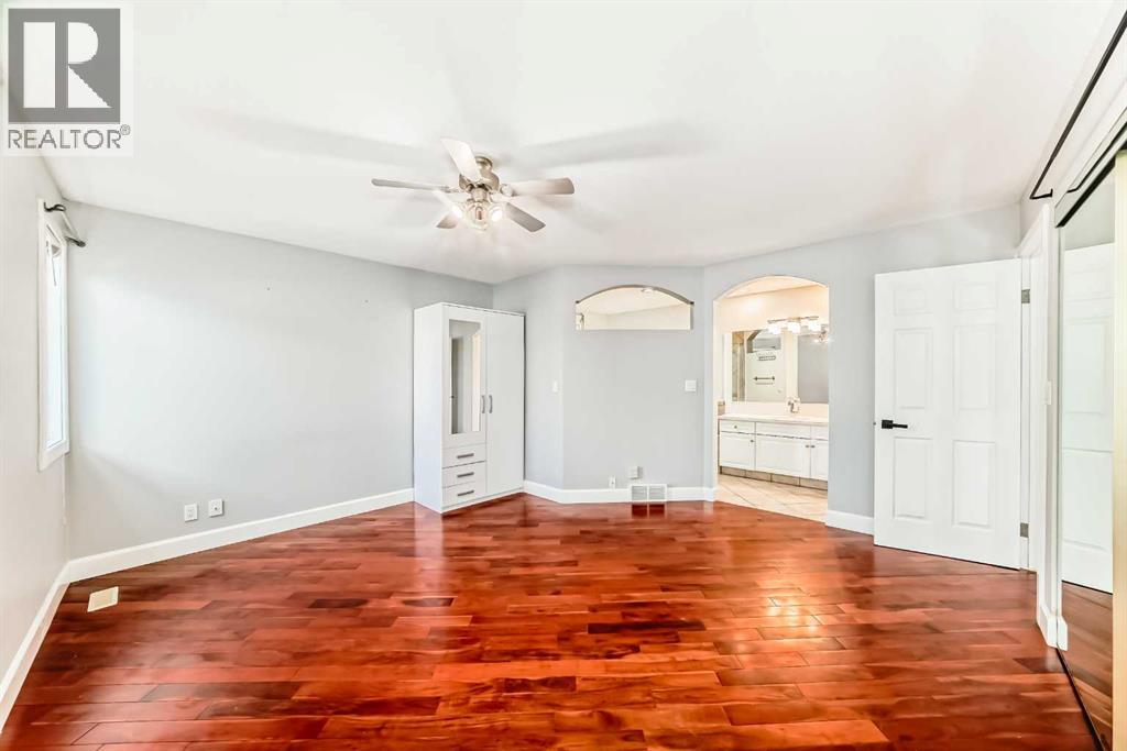 305 Lakeside Greens Crescent, Chestermere, Alberta  T1X 1C3 - Photo 10 - A2286480