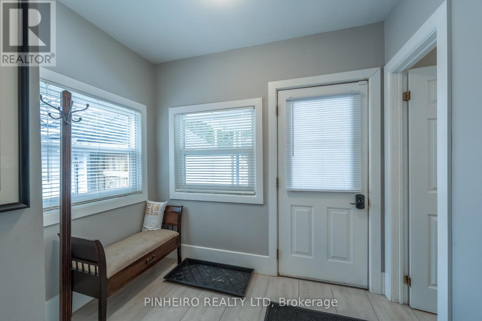 87 Elgin Street, St. Thomas, Ontario  N5R 3M3 - Photo 16 - X12811666