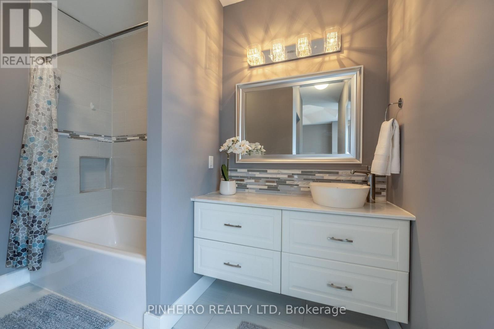 87 Elgin Street, St. Thomas, Ontario  N5R 3M3 - Photo 21 - X12811666