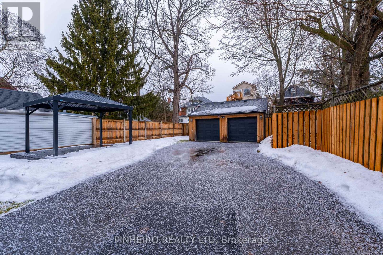 87 Elgin Street, St. Thomas, Ontario  N5R 3M3 - Photo 33 - X12811666