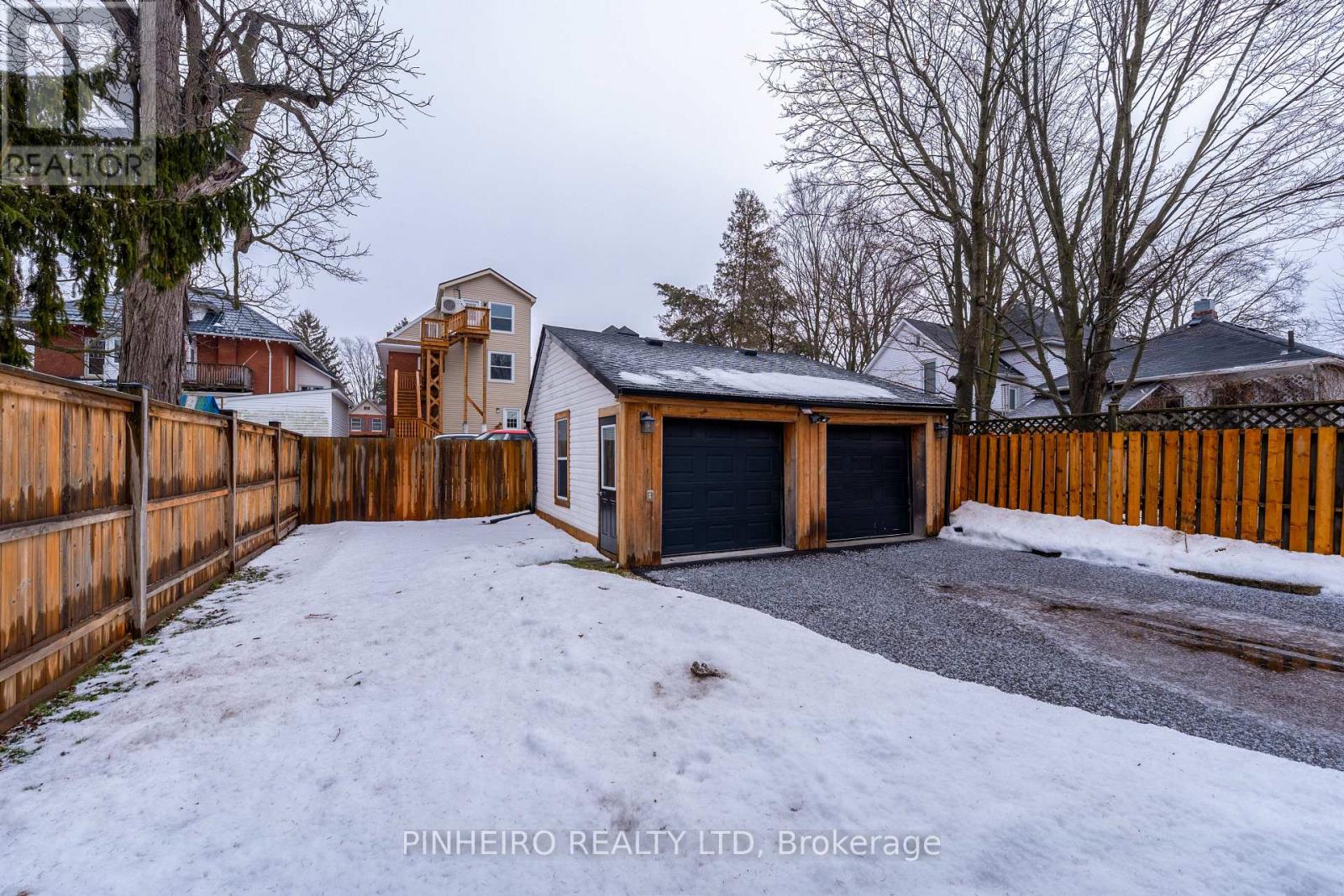 87 Elgin Street, St. Thomas, Ontario  N5R 3M3 - Photo 34 - X12811666