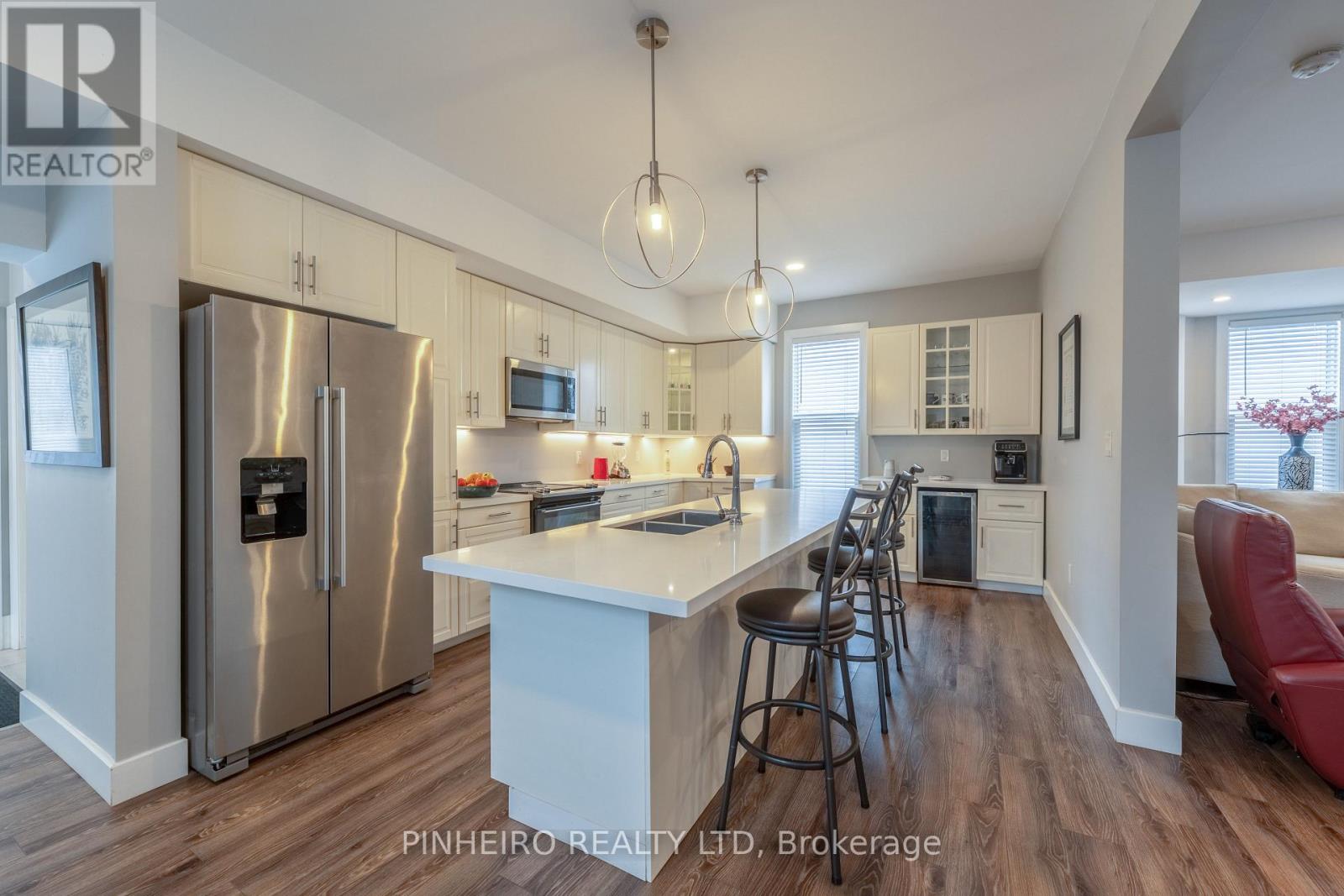 87 Elgin Street, St. Thomas, Ontario  N5R 3M3 - Photo 9 - X12811666