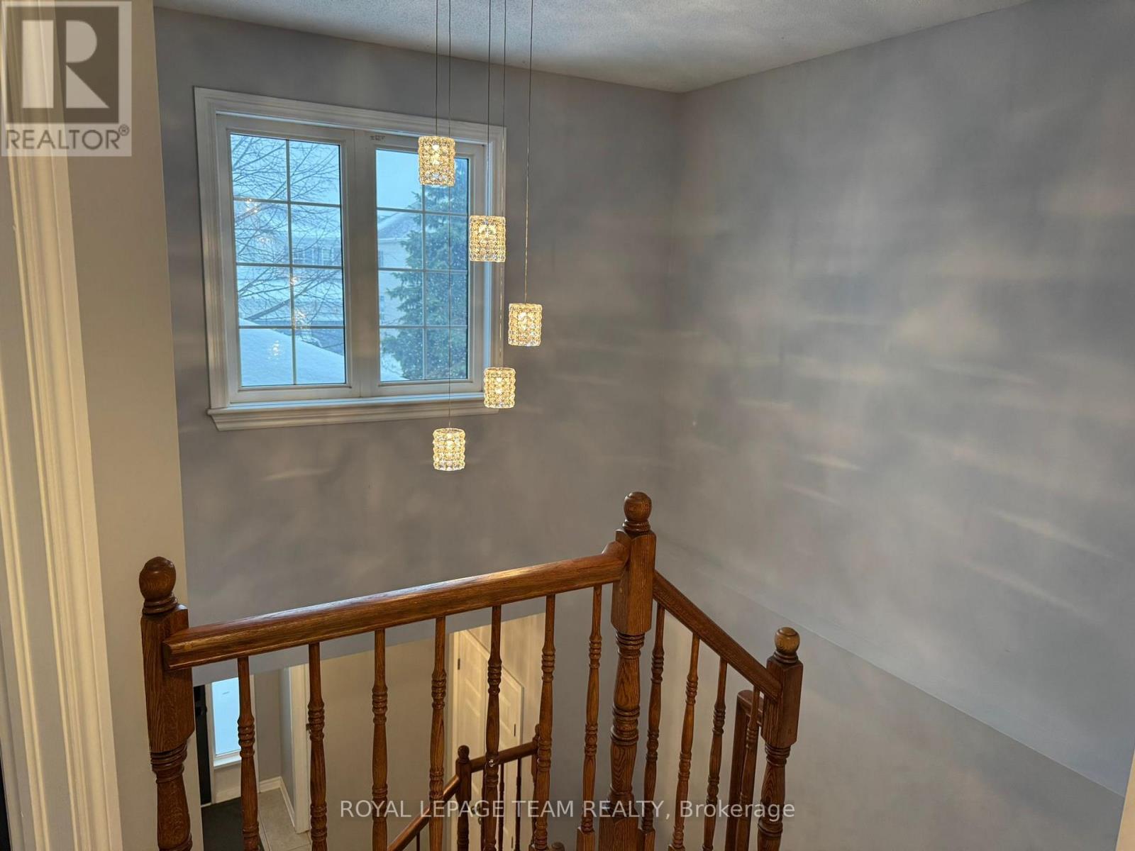 62 Black Bear Way, Ottawa, Ontario  K2S 2G7 - Photo 15 - X12811694