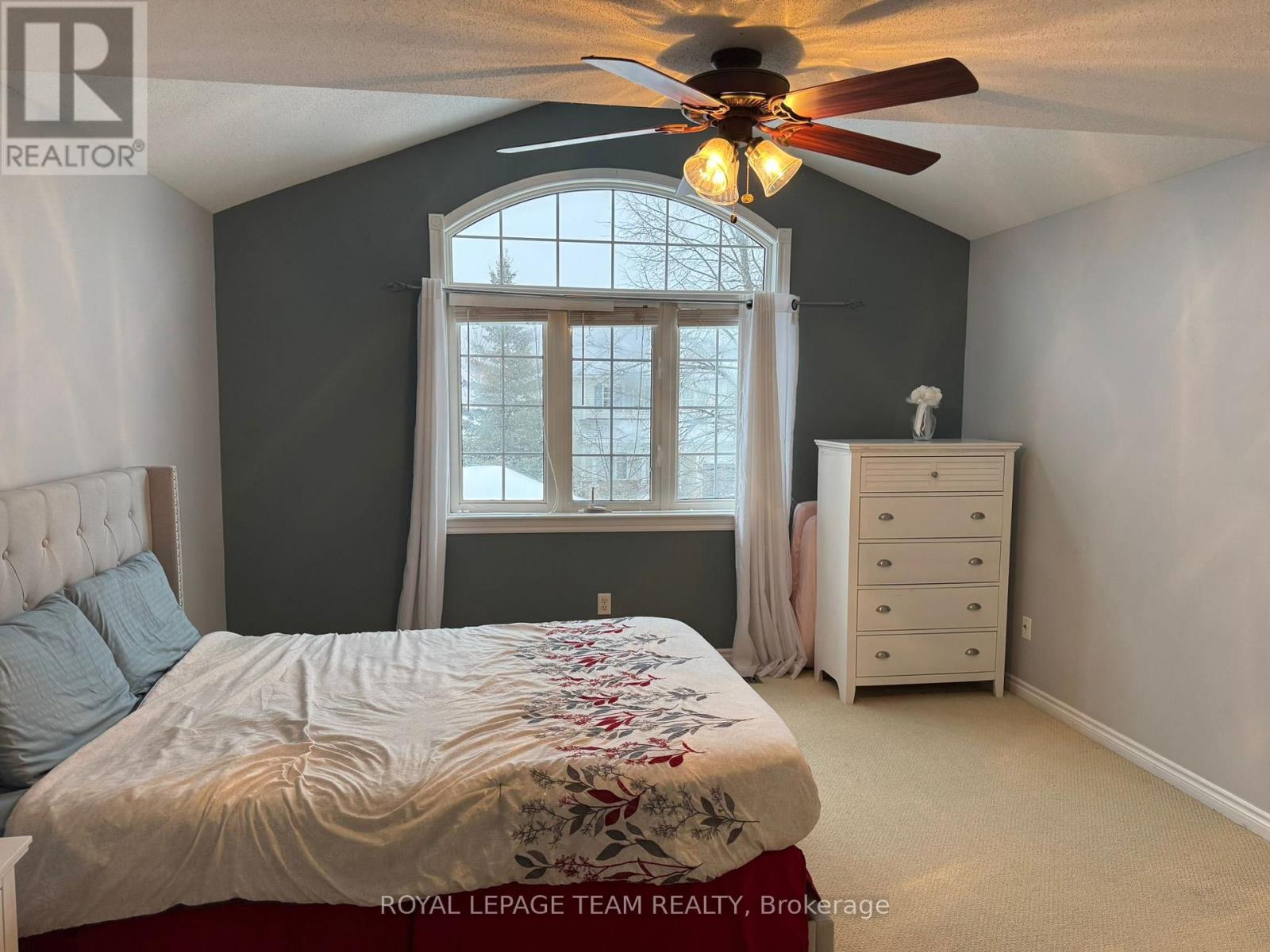 62 Black Bear Way, Ottawa, Ontario  K2S 2G7 - Photo 16 - X12811694