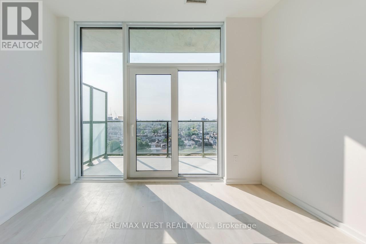 1009 - 10 Graphophone Grove, Toronto, Ontario  M6H 0E5 - Photo 13 - W12808708