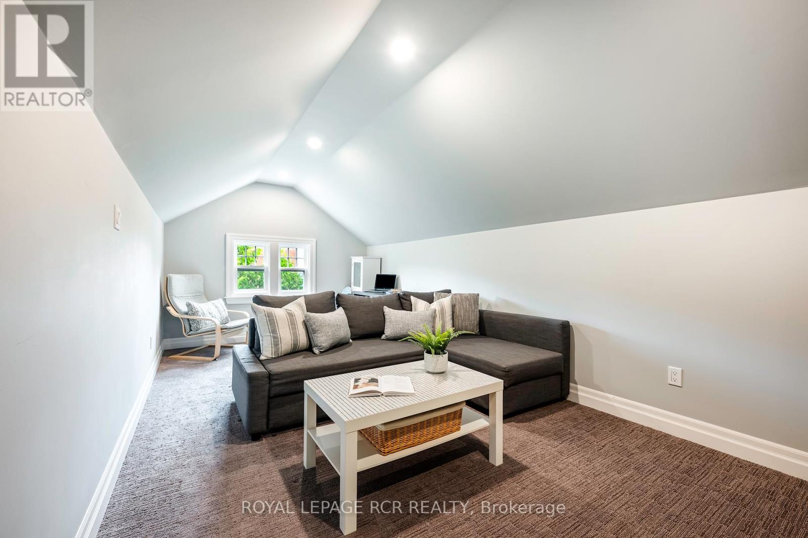 56 Mill Street, Orangeville, Ontario  L9W 2M7 - Photo 42 - W12708016