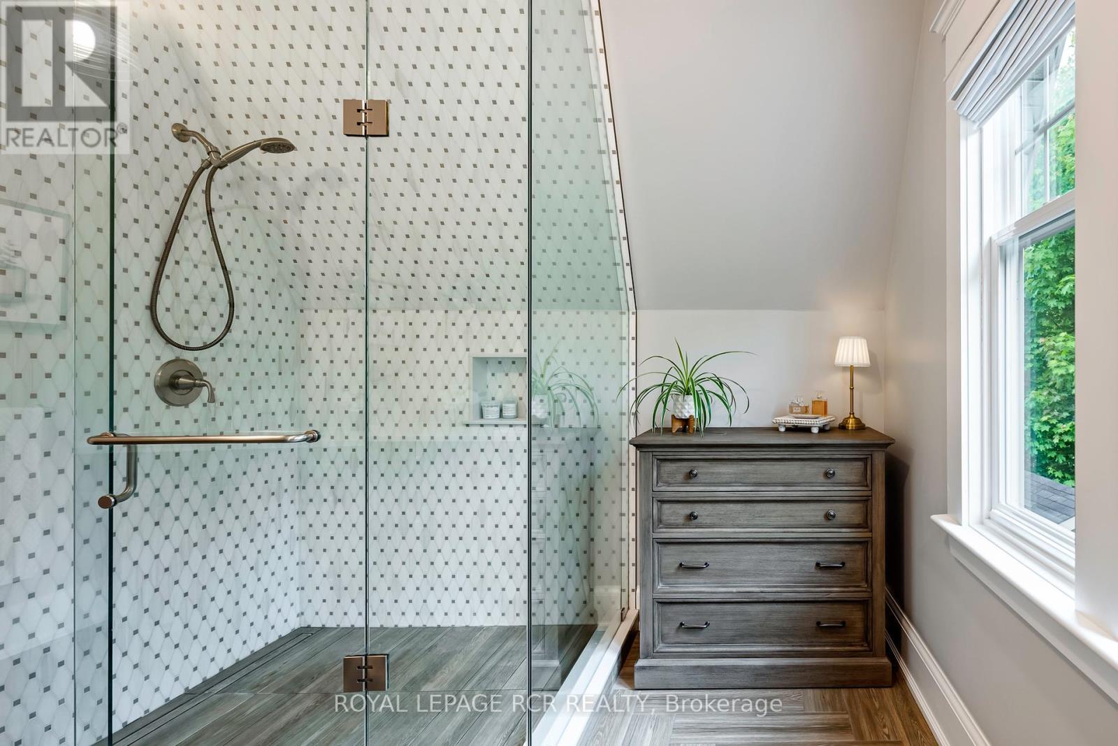 56 Mill Street, Orangeville, Ontario  L9W 2M7 - Photo 34 - W12708016