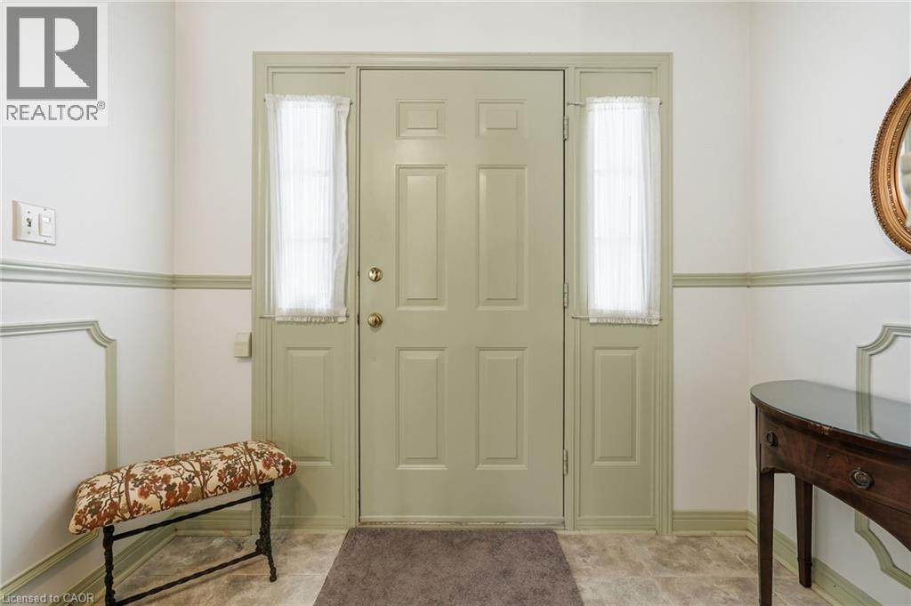 2320 Homer Drive, Burlington, Ontario  L7P 4V4 - Photo 4 - 40800592