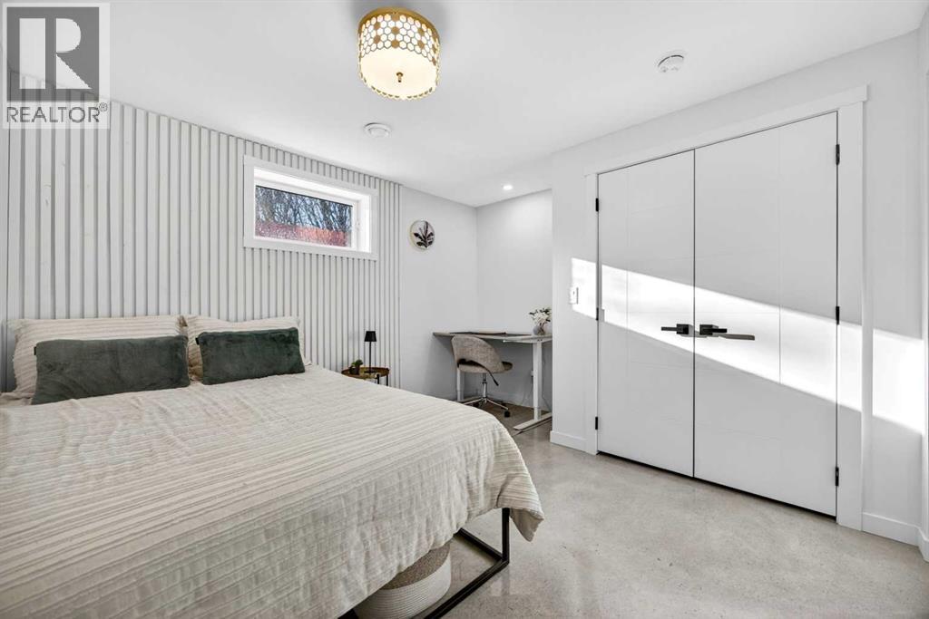 7103 Bow Crescent Nw, Calgary, Alberta  T3B 2C9 - Photo 41 - A2287821