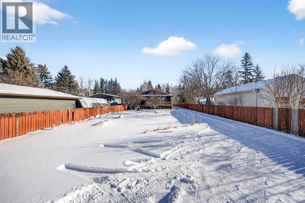 7103 Bow Crescent Nw, Calgary, Alberta  T3B 2C9 - Photo 47 - A2287821