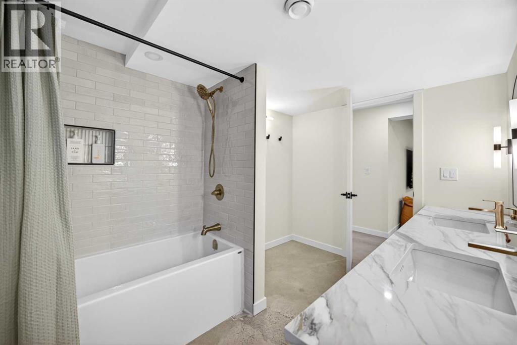 7103 Bow Crescent Nw, Calgary, Alberta  T3B 2C9 - Photo 44 - A2287821