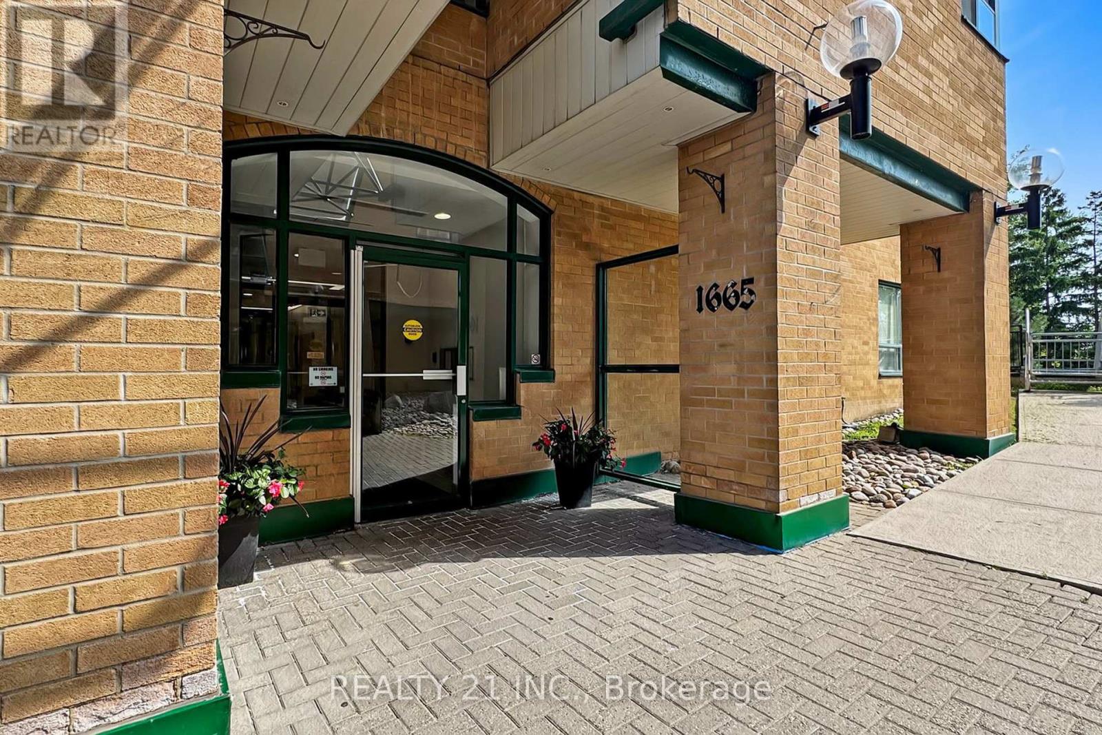 607 - 1665 Pickering Parkway, Pickering, Ontario  L1V 6L4 - Photo 2 - E12811640